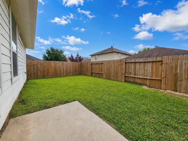 7539 Legacy Pines Drive, Cypress, TX 77433