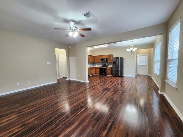7539 Legacy Pines Drive, Cypress, TX 77433