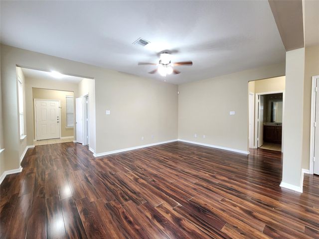 7539 Legacy Pines Drive, Cypress, TX 77433
