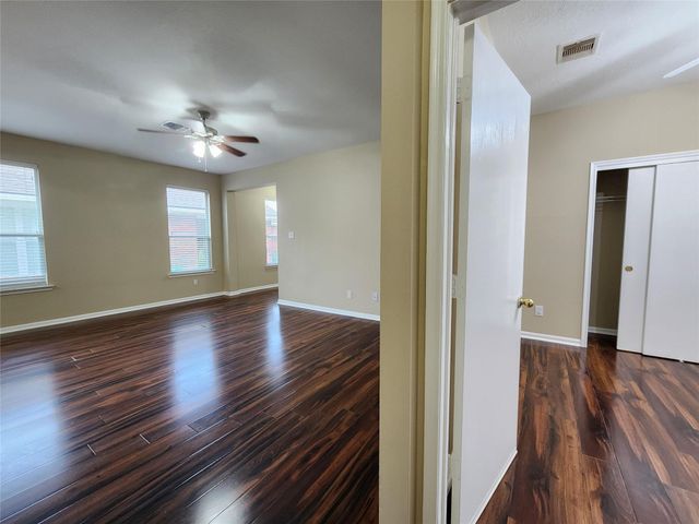 7539 Legacy Pines Drive, Cypress, TX 77433