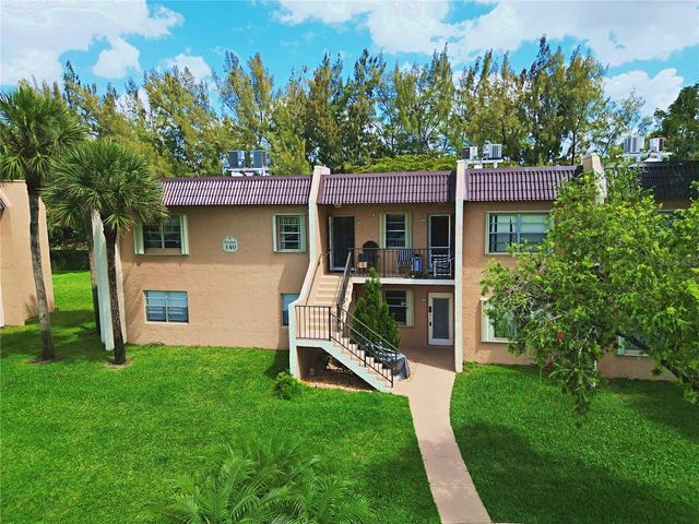 140 LAKE MERYL DRIVE 233, West Palm Beach, FL 33411