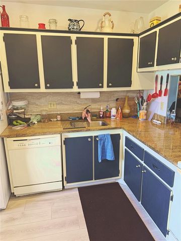 140 LAKE MERYL DRIVE 233, West Palm Beach, FL 33411