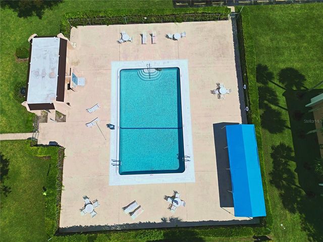 140 LAKE MERYL DRIVE 233, West Palm Beach, FL 33411