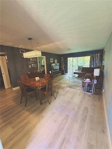 140 LAKE MERYL DRIVE 233, West Palm Beach, FL 33411