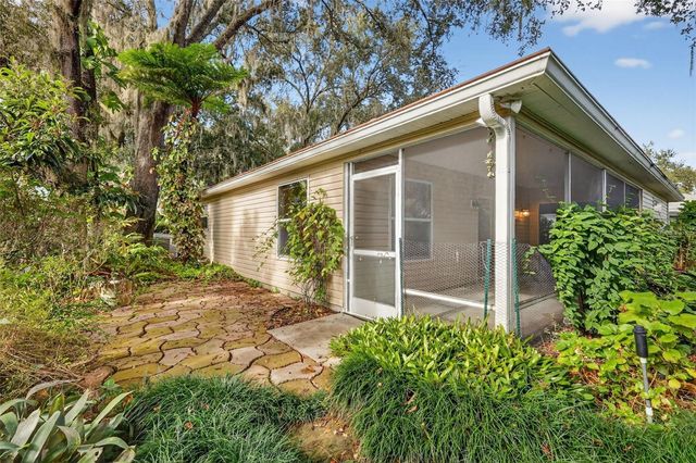 17035 SE 94TH BERRIEN COURT, The Villages, FL 32162