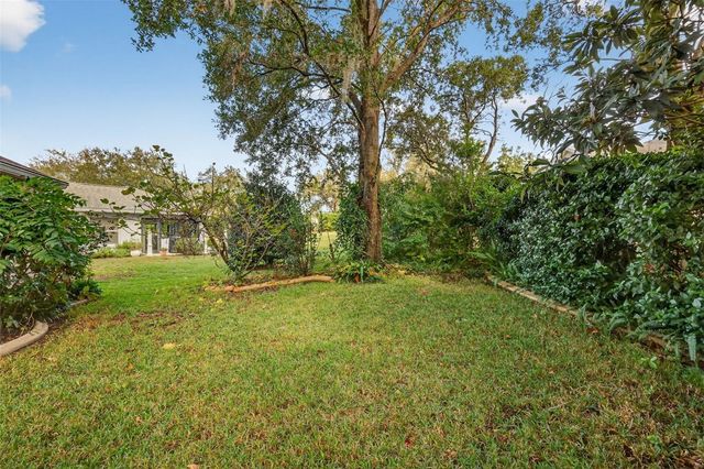 17035 SE 94TH BERRIEN COURT, The Villages, FL 32162