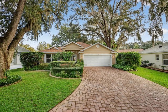 17035 SE 94TH BERRIEN COURT, The Villages, FL 32162