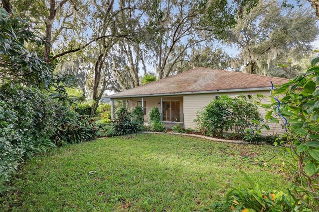 17035 SE 94TH BERRIEN COURT, The Villages, FL 32162