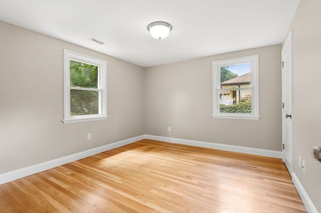 108 Westford, Chelmsford, MA 01824