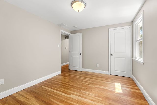 108 Westford, Chelmsford, MA 01824