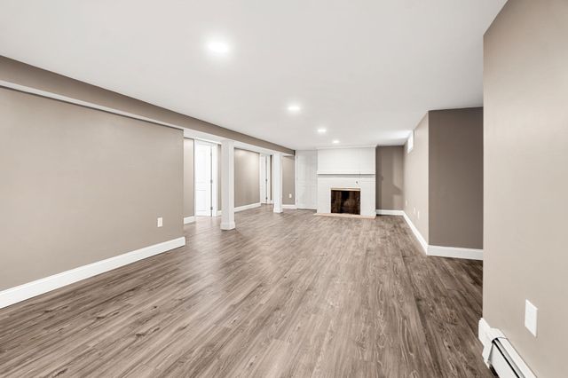 108 Westford, Chelmsford, MA 01824