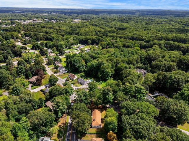 108 Westford, Chelmsford, MA 01824