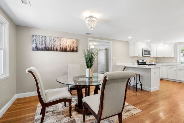 108 Westford, Chelmsford, MA 01824