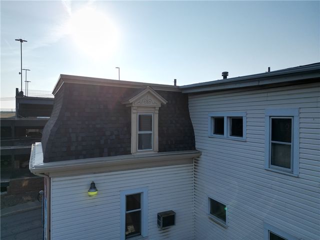 117 S McKean St, City Of But Ne, PA 16001