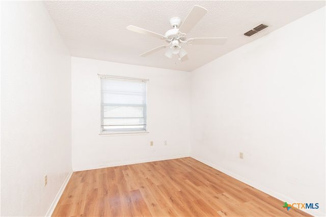 119 Wolf Road, Copperas Cove, TX 76522