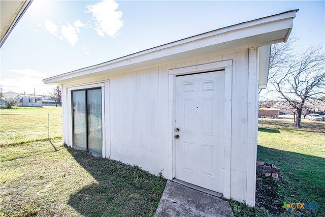 119 Wolf Road, Copperas Cove, TX 76522