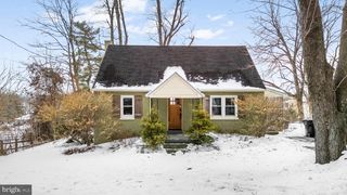 113 CREAMERY RD, Coatesville, PA 19320