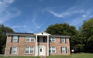 5101 Valiant Dr, 2, Louisville, KY 40216