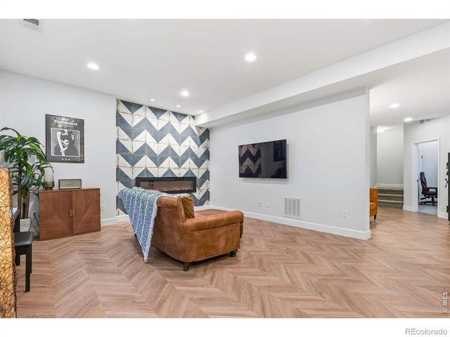 174 Halibut Drive, Windsor, CO 80550