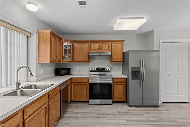 5261 Spring Cove WAY, Virginia Beach, VA 23464