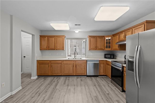 5261 Spring Cove WAY, Virginia Beach, VA 23464