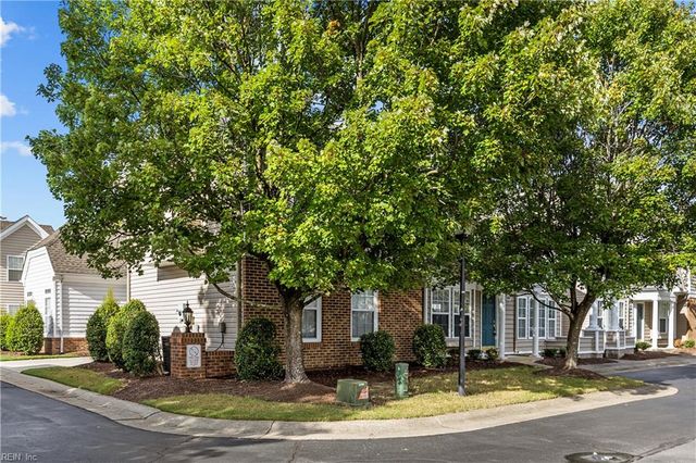 5261 Spring Cove WAY, Virginia Beach, VA 23464