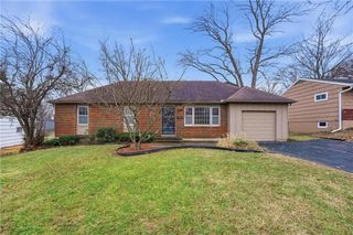 8309 W 92nd Street, Overland Park, KS 66212