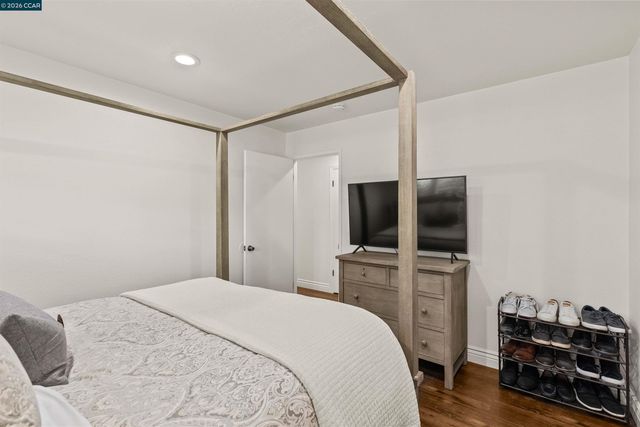 616 Minert Rd, Walnut Creek, CA 94598