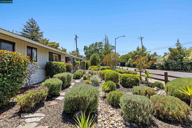 616 Minert Rd, Walnut Creek, CA 94598