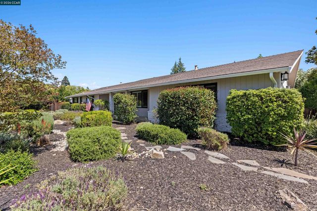 616 Minert Rd, Walnut Creek, CA 94598