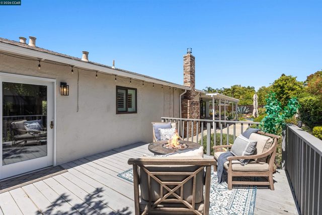 616 Minert Rd, Walnut Creek, CA 94598