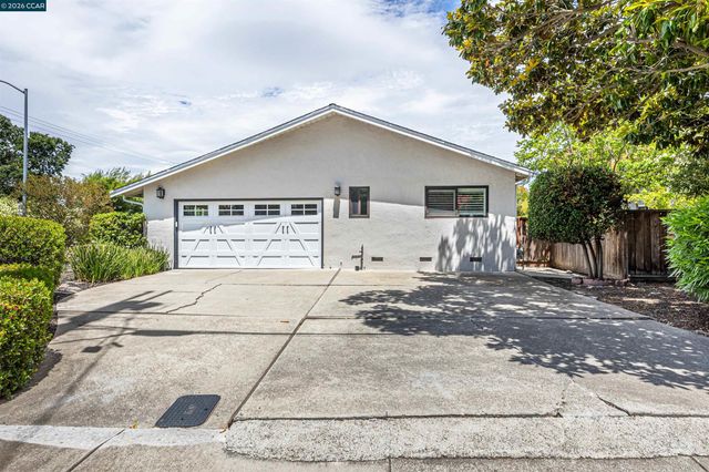 616 Minert Rd, Walnut Creek, CA 94598