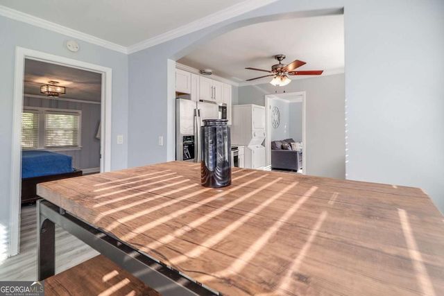 60 Hardeman Road B, Sandy Springs, GA 30342