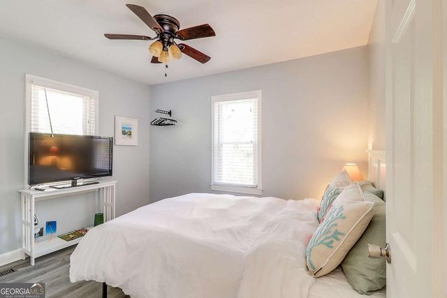 60 Hardeman Road B, Sandy Springs, GA 30342