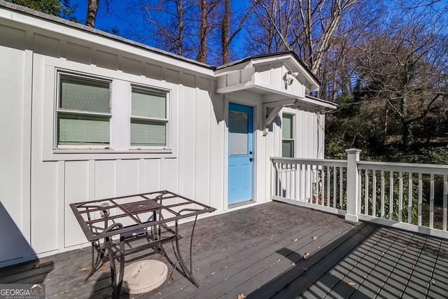 60 Hardeman Road B, Sandy Springs, GA 30342