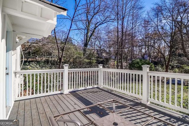 60 Hardeman Road B, Sandy Springs, GA 30342