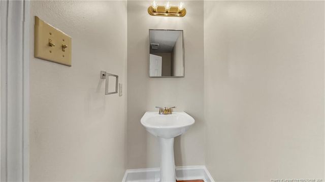 3512 Driftstone Circle, Fayetteville, NC 28311