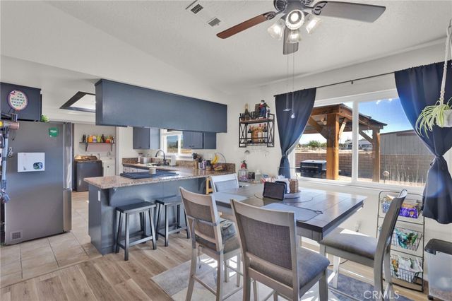 13647 Mesquite, Oak Hills, CA 92344