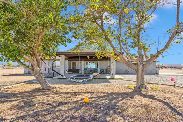 13647 Mesquite, Oak Hills, CA 92344