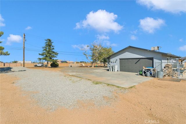 13647 Mesquite, Oak Hills, CA 92344