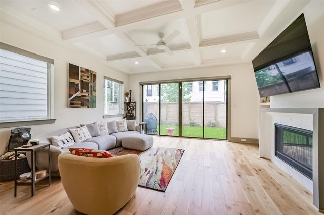 801 Fisher Street A, Houston, TX 77018