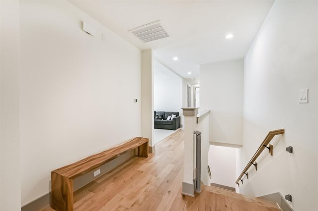 801 Fisher Street A, Houston, TX 77018