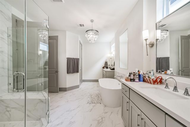 801 Fisher Street A, Houston, TX 77018