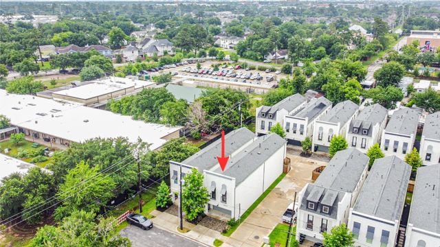 801 Fisher Street A, Houston, TX 77018