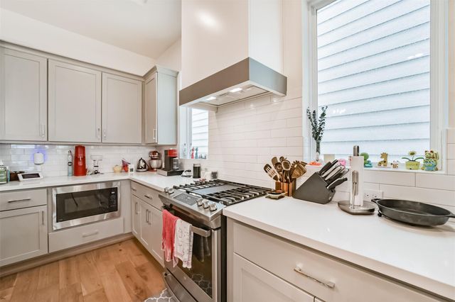 801 Fisher Street A, Houston, TX 77018