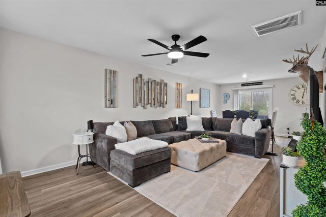 401 Middlebury Lane, Hopkins, SC 29061