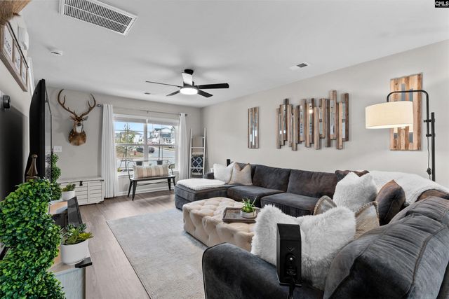 401 Middlebury Lane, Hopkins, SC 29061