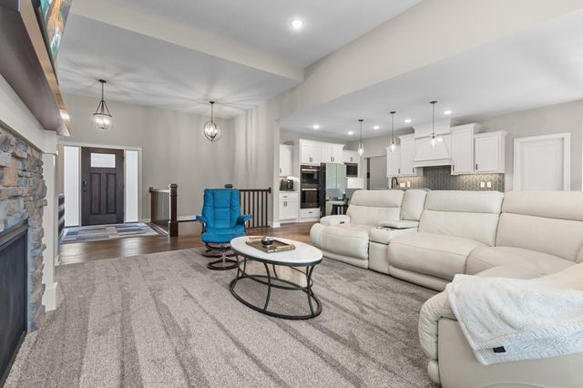 14195 Juneau Lane N, Dayton, MN 55327