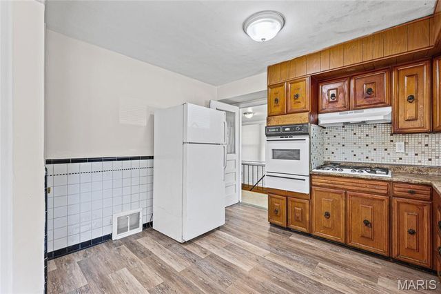 5625 Curry Avenue, St Louis, MO 63136