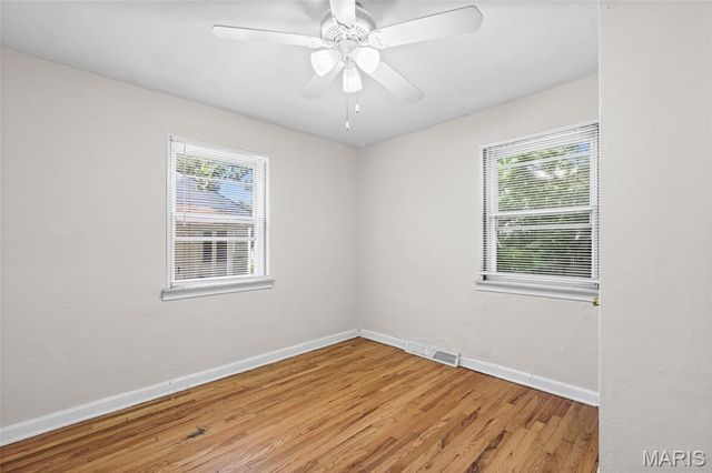 5625 Curry Avenue, St Louis, MO 63136